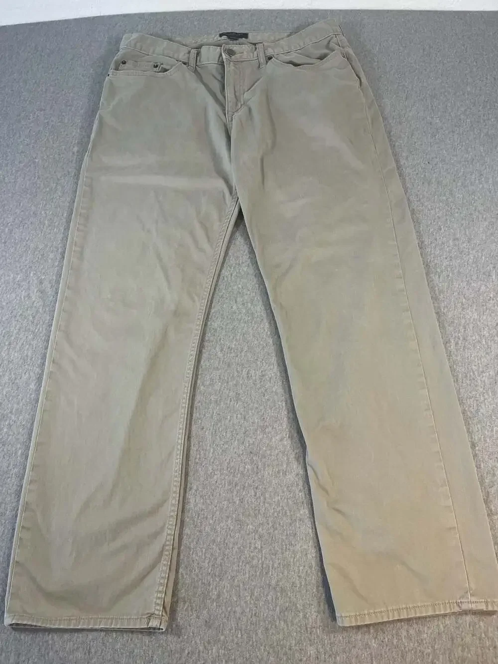 Banana Republic Straight Leg Khaki Casual Pants, Men’s35x32